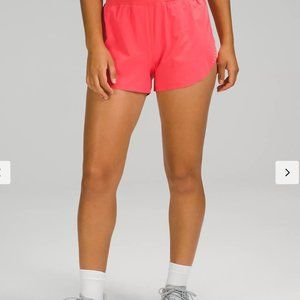 lululemon find your pace 3" lined shorts, size 4 - pale raspberry